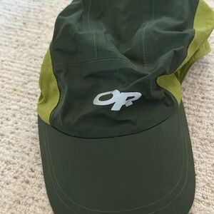 Outdoor Research Dark Green and Olive Cap